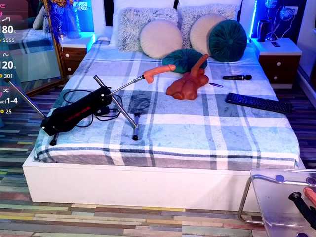 EmmaGunner live cam on BongaCams