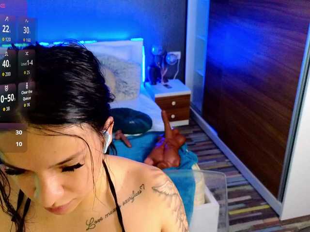 EmmaGunner live cam on BongaCams