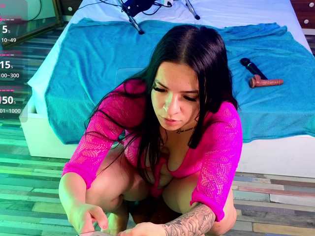 EmmaGunner live cam on BongaCams