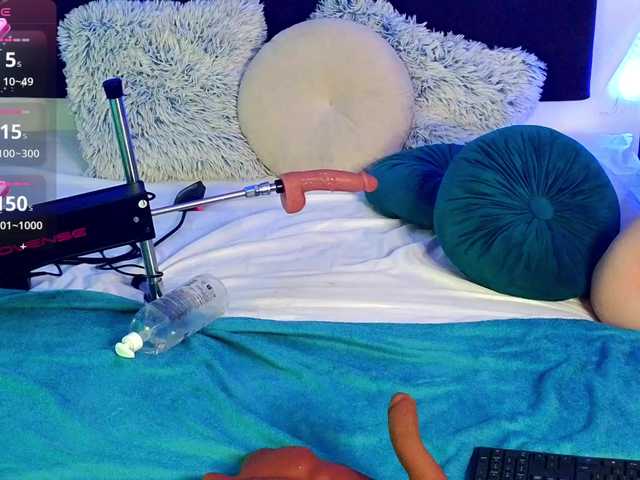 EmmaGunner live cam on BongaCams