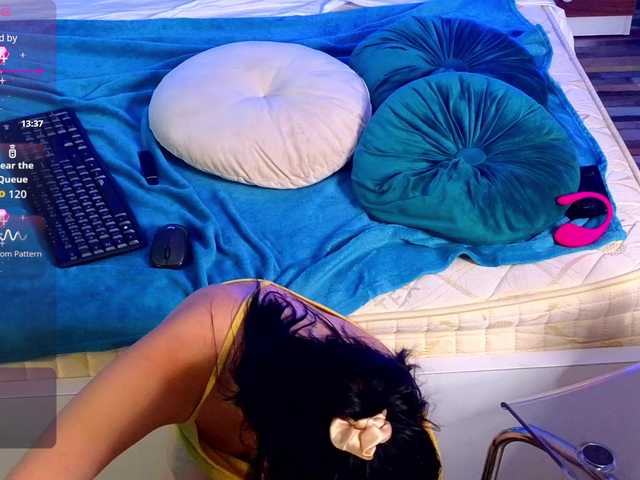 EmmaGunner live cam on BongaCams