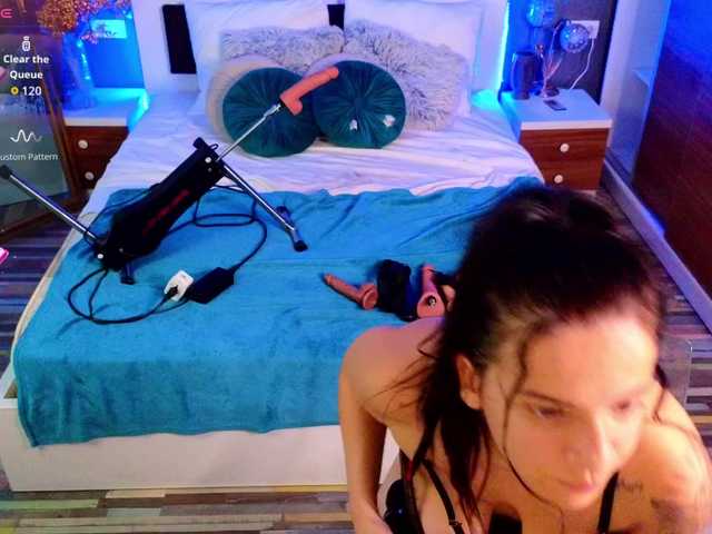 EmmaGunner live cam on BongaCams