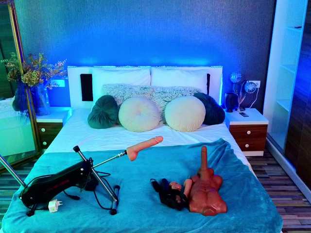 EmmaGunner live cam on BongaCams