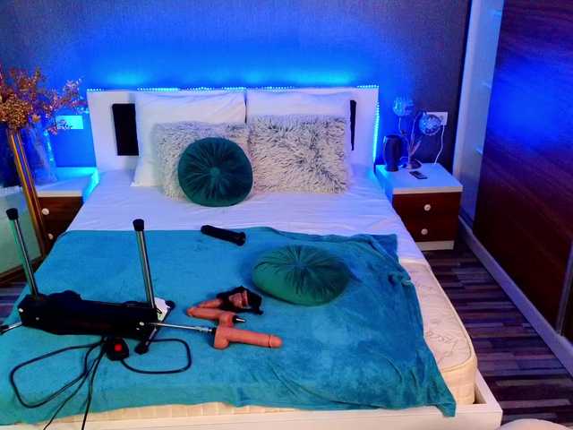 EmmaGunner live cam on BongaCams