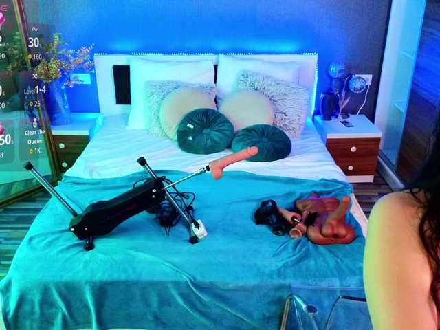 EmmaGunner live cam on BongaCams
