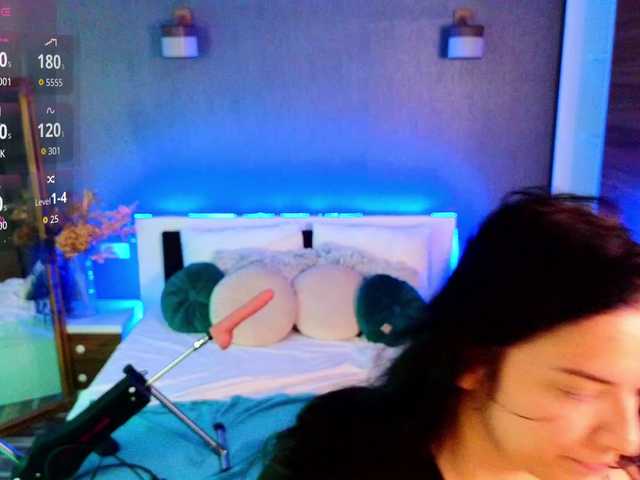 EmmaGunner live cam on BongaCams