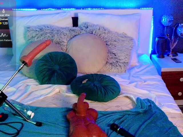 EmmaGunner live cam on BongaCams