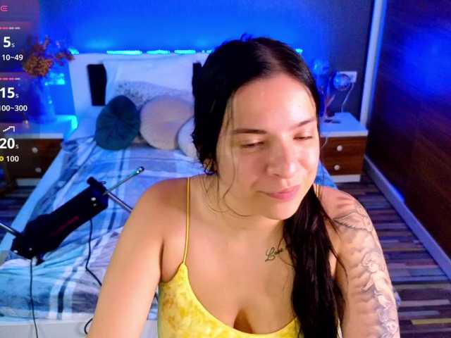 EmmaGunner live cam on BongaCams