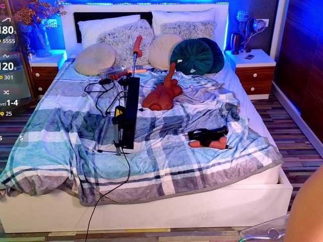 EmmaGunner live cam on BongaCams