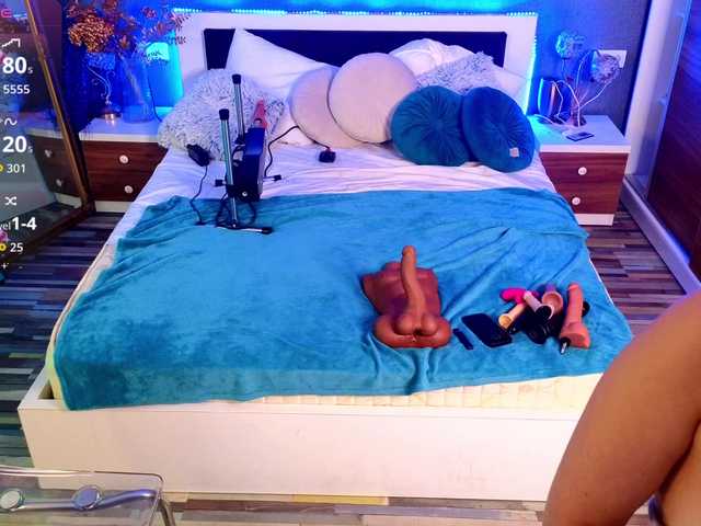 EmmaGunner live cam on BongaCams