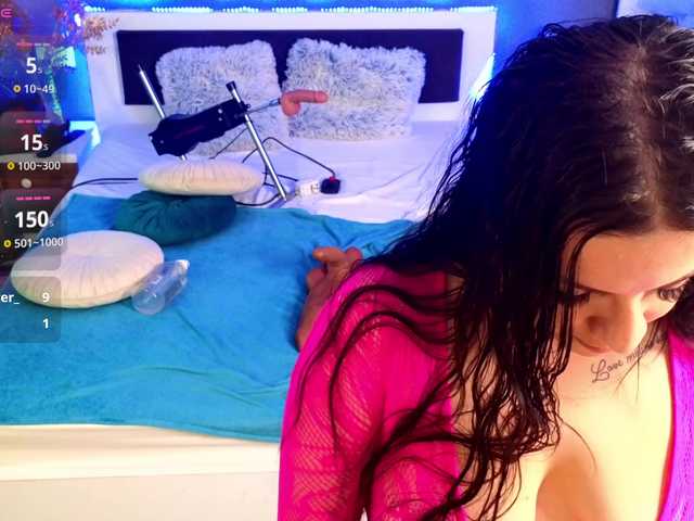 EmmaGunner live cam on BongaCams