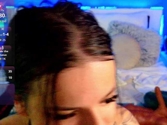 EmmaGunner live cam on BongaCams