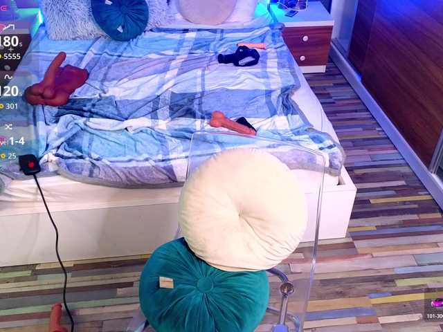 EmmaGunner live cam on BongaCams