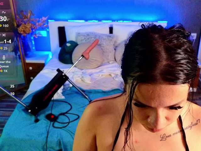 EmmaGunner live cam on BongaCams