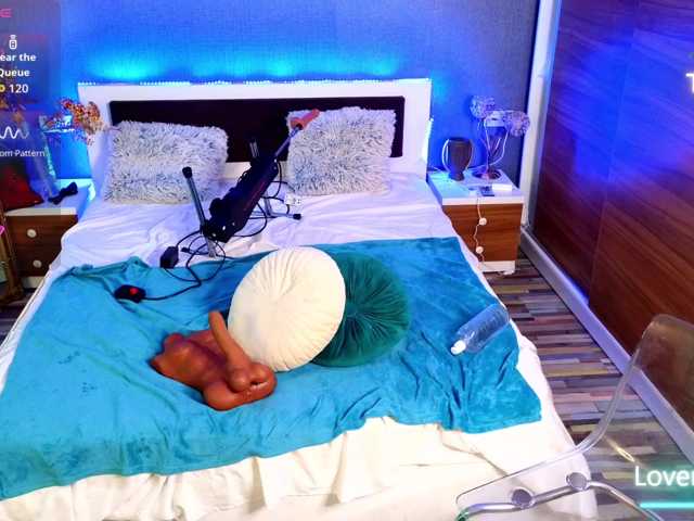 EmmaGunner live cam on BongaCams