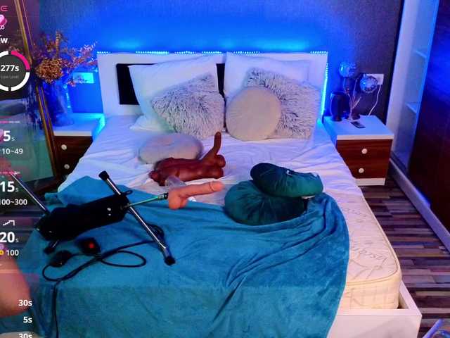 EmmaGunner live cam on BongaCams