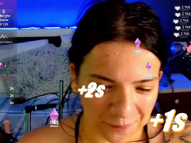 EmmaGunner live cam on BongaCams