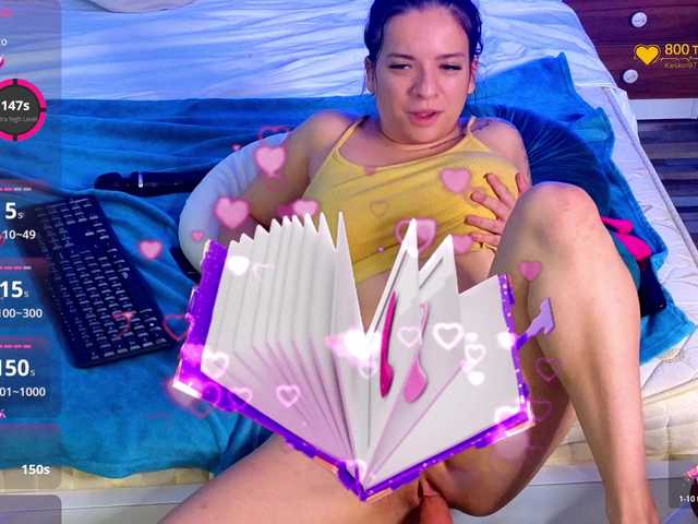 EmmaGunner live cam on BongaCams