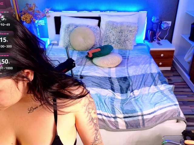 EmmaGunner live cam on BongaCams