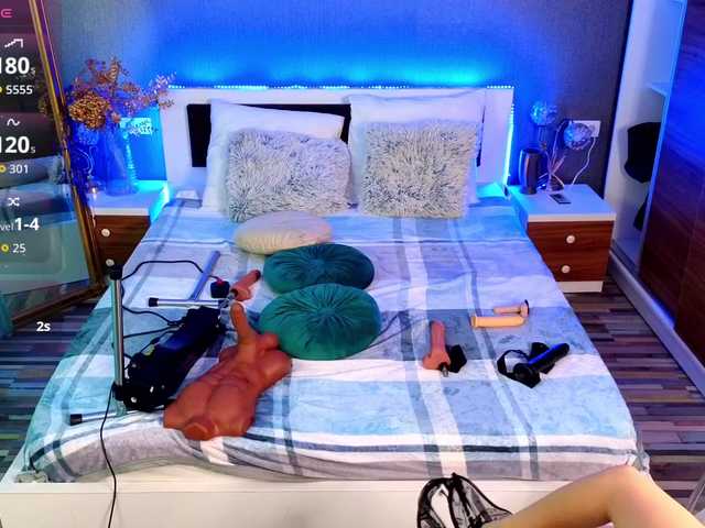 EmmaGunner live cam on BongaCams