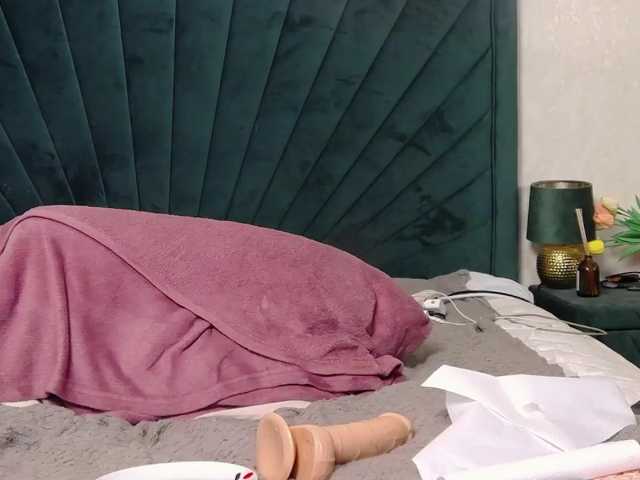 BrigitteRiss live cam on BongaCams