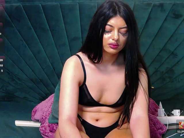 BrigitteRiss live cam on BongaCams