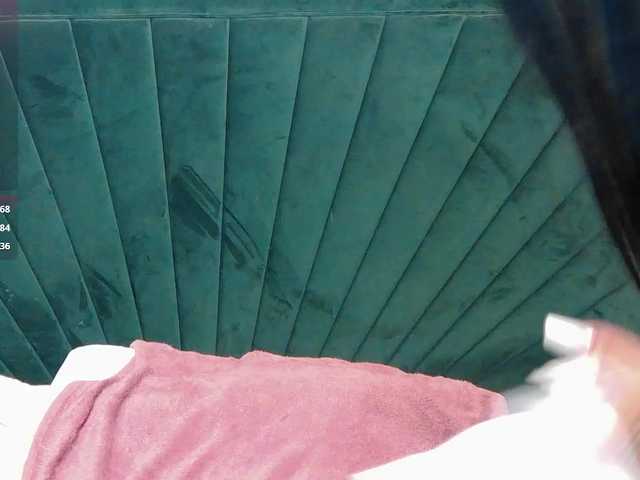 BrigitteRiss live cam