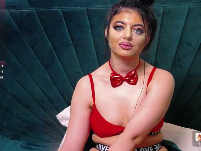 BrigitteRiss live cam preview