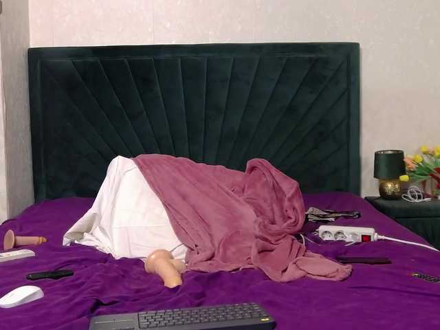BrigitteRiss live cam on BongaCams