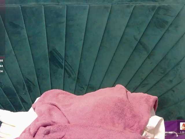 BrigitteRiss live cam