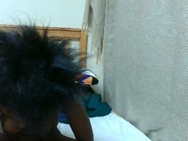 Malibhu live cam on BongaCams