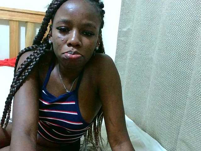 Malibhu live cam on BongaCams