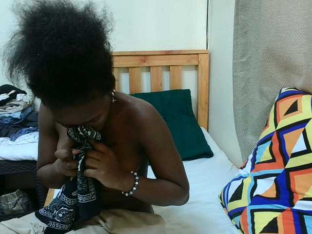 Malibhu live cam on BongaCams