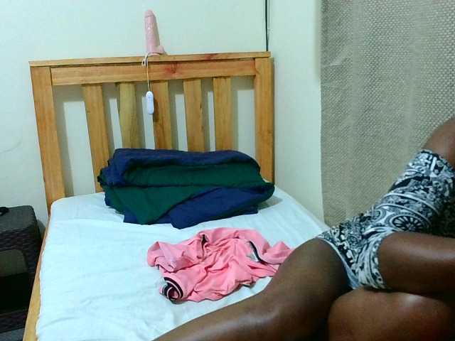 Malibhu live cam on BongaCams