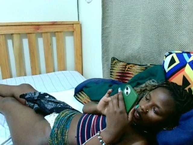 Malibhu live cam on BongaCams