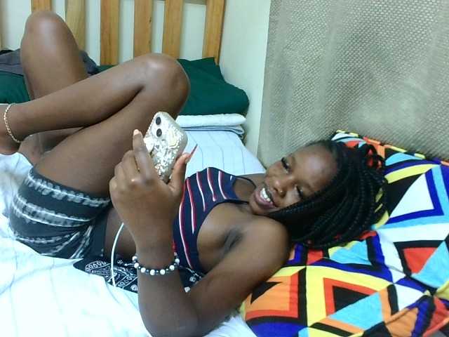 Malibhu live cam on BongaCams
