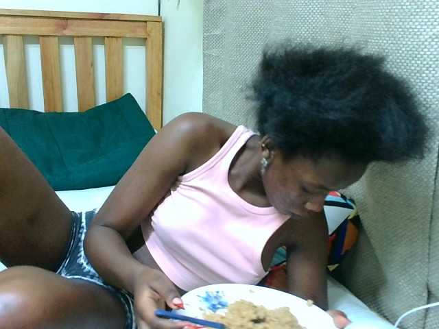 Malibhu live cam on BongaCams