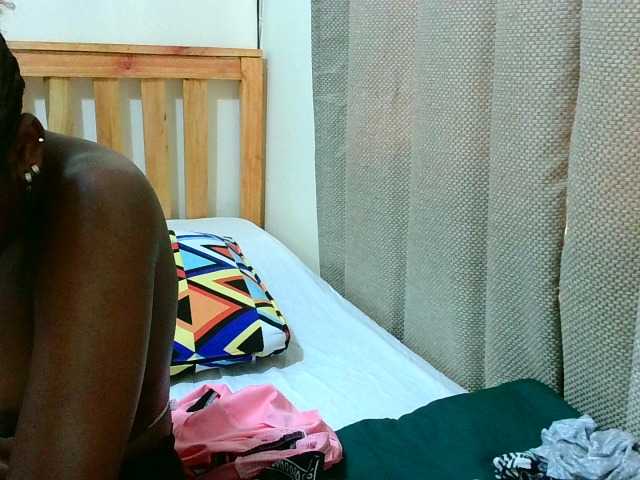 Malibhu live cam on BongaCams