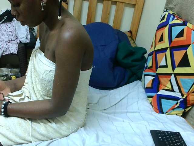 Malibhu live cam on BongaCams