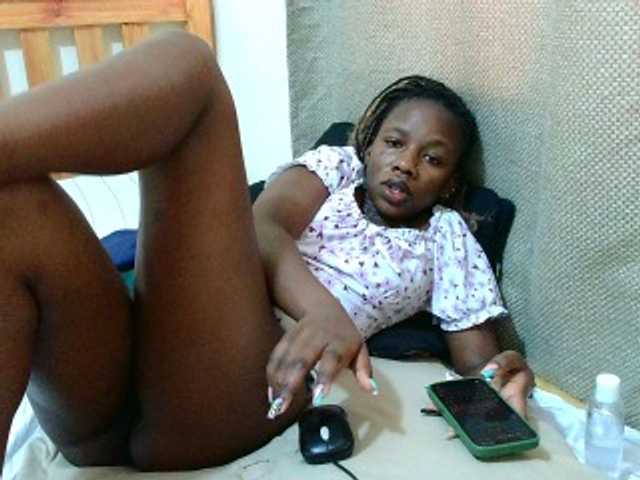 Malibhu live cam on BongaCams