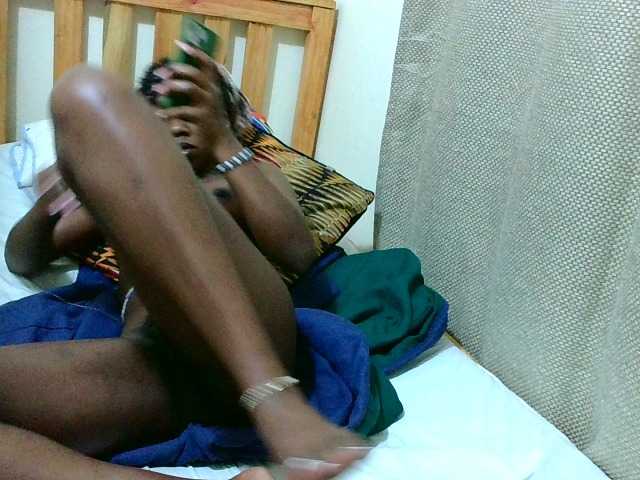 Malibhu live cam on BongaCams