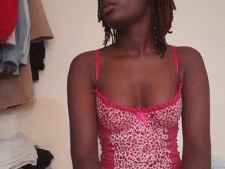 Pinky23a's Live Webcam