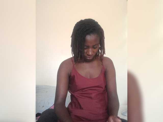 Pinky23a live cam on BongaCams