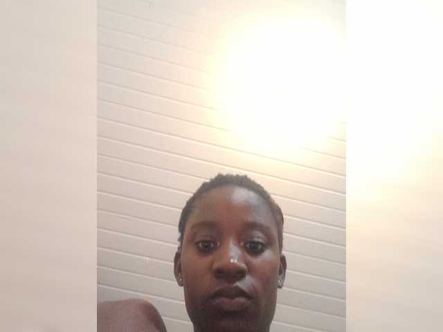 Pinky23a live cam on BongaCams
