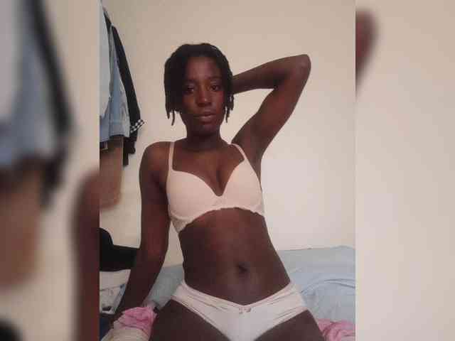 Pinky23a webcam