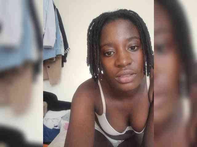 Pinky23a webcam