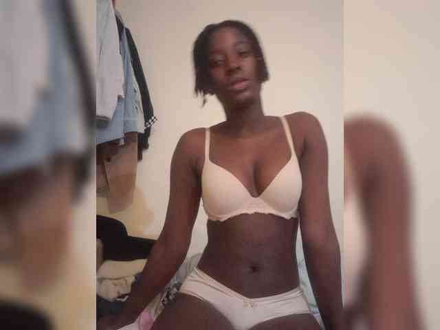 Pinky23a webcam