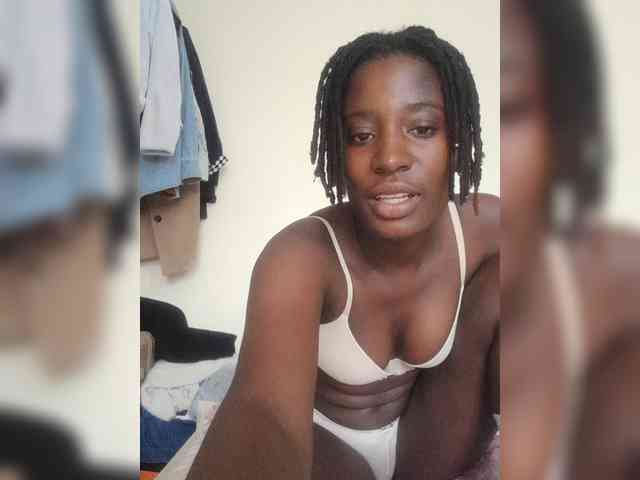Pinky23a webcam