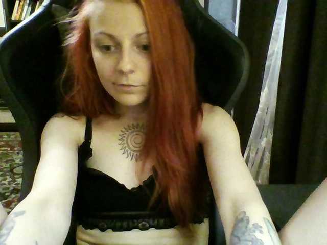 SeleneMur live cam on BongaCams