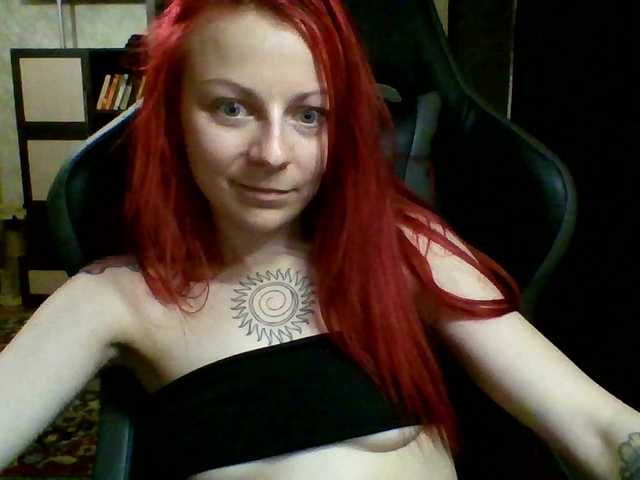 SeleneMur live cam on BongaCams